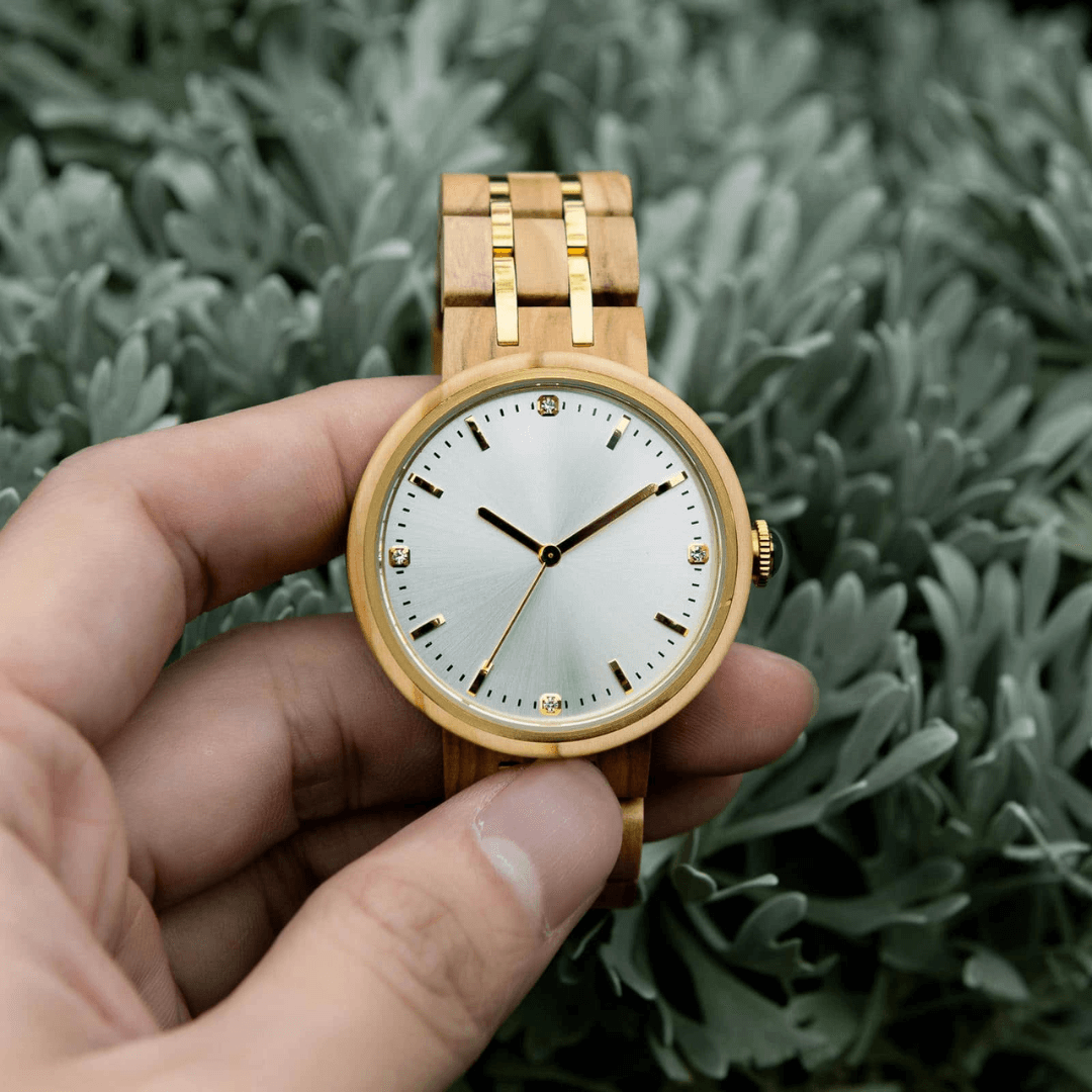 Luna Wood Watch