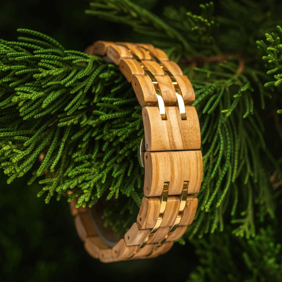 Esmeralda Wood Watch